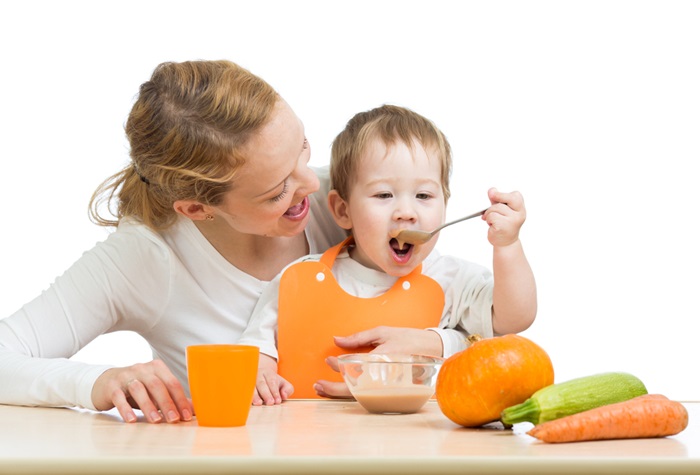 How to Develop Self-Eating Habits in Kids