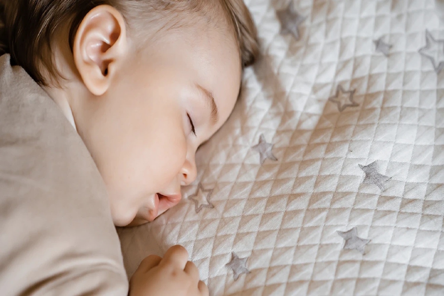 A comprehensive age-by-age guide to baby naps